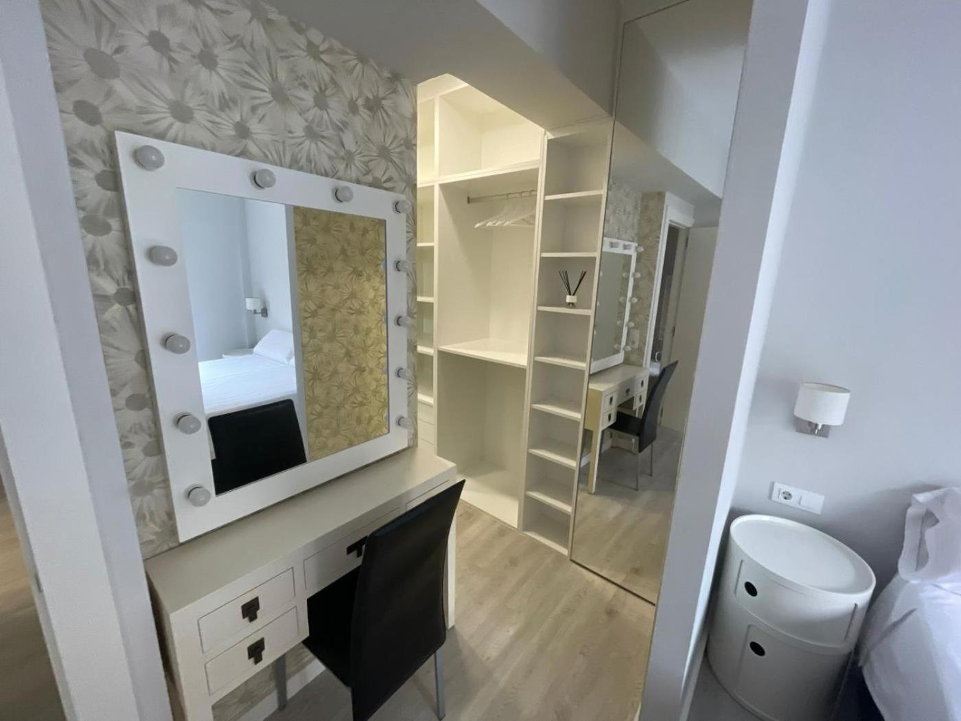 Ferienwohnung Nuevo! Piso En Pleno Centro Santander Zimmer foto